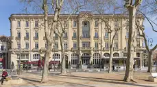 Carcassonne - Façade de l'Hôtel Terminus vu du Square André Chénier - © Didier Descouens - 2019-03-05 Carcassonne - Façade de l'Hôtel Terminus vu du Square André Chénier - © Didier Descouens - 2019-03-05