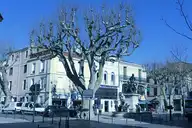 Châteaurenard - Place - © Vi..Cult - 2008-04-07