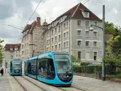 Besançon - tramways à l'arrêt Canot - © Wikipedro - 2025-07-30