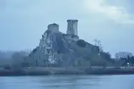 Châteauneuf-du-Rhône - Chateau d'Hers vue du Rhône - © Marianne Casamance - 2015-02-15