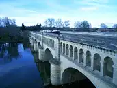 Béziers - Beziers pont canal - © Vpe sur Wikipédia français - 2006-01-14