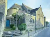 Dinard - Eglise-Saint-Enogat-chevet-rue Abbe Langevin - © Rundvald - 2024-06-29