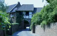 Saint-Chamond - Grevenbroich Schlosstor - © Kateer - 2006-07