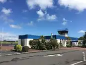 La Baule-Escoublac - Aérodrome de la Baule-club House - © Nuiteux731 - 2017-05-06 La Baule-Escoublac - Aérodrome de la Baule-club House - © Nuiteux731 - 2017-05-06