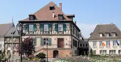 Wintzenheim - Hôtel de ville - © Rauenstein - 2011-04-20 Wintzenheim - Hôtel de ville - © Rauenstein - 2011-04-20