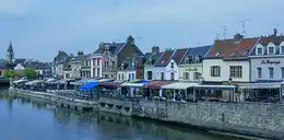 Amiens - France Quai-Belu - © CEphoto, Uwe Aranas - 2014-04-20 Amiens - France Quai-Belu - © CEphoto, Uwe Aranas - 2014-04-20