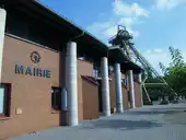 Blaye-les-Mines - mairie chevalements PT - © HistocarmPT photos - 2006-09-02