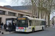 Saint-Benoît - Heuliez GX 137 n°104 VITALIS Pôle Notre-Dame - © Florian Fèvre - 2015-02-17 Saint-Benoît - Heuliez GX 137 n°104 VITALIS Pôle Notre-Dame - © Florian Fèvre - 2015-02-17